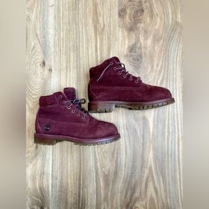 Timberland boys Boots Size 3 Purple Suede EUC